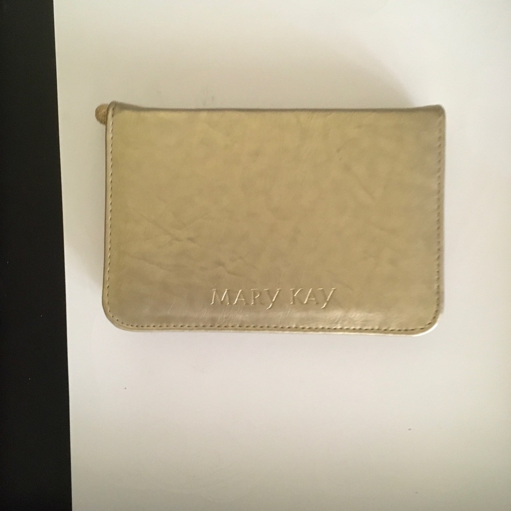 Gold Beauty Case with Lip Gloss